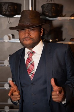 Anthony Anderson- ABC's Black-ish-Andre Dre johnson-American Hat Makers