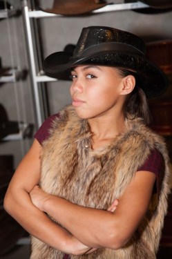 Asia Monet Ray- FX's American Crime Story- sydeney simpson-American Hat Makers