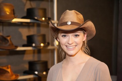 Greer Grammer- Ms. Golden Globe 2015 - American Hat Makers