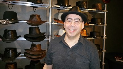 Magazine- Celebrity Buzz- Michael Prieve- American Hat Makers