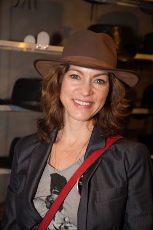 Rya Kihlstedt- NBC's Heroes  Reborn- erica kravid - American Hat Makers