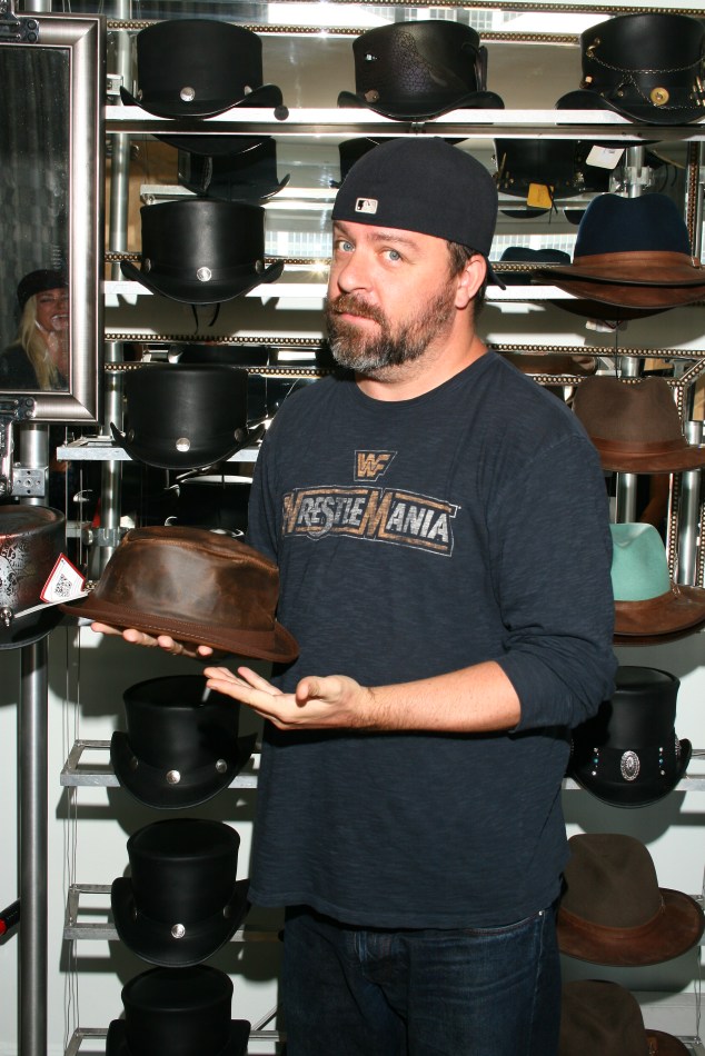 RussWeakland-HollywoodLifeMagazine-BeverlyHills-AmericanHatMakers (2)